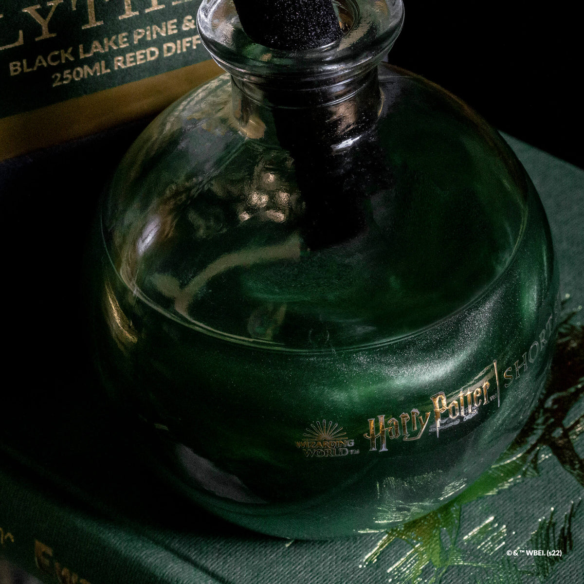 Harry Potter Diffuser Slytherin | Short Story - Wake Concept Store  