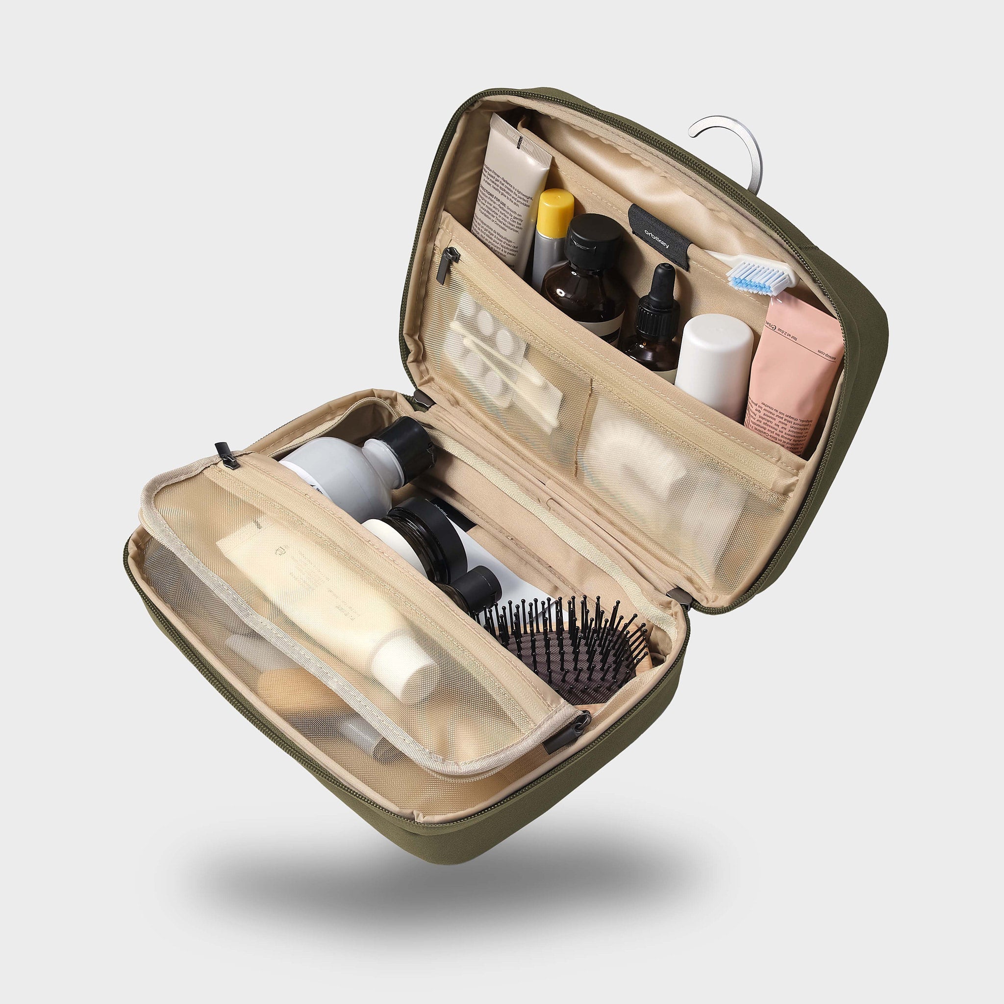 Hanging Toiletry Pouch, Olive