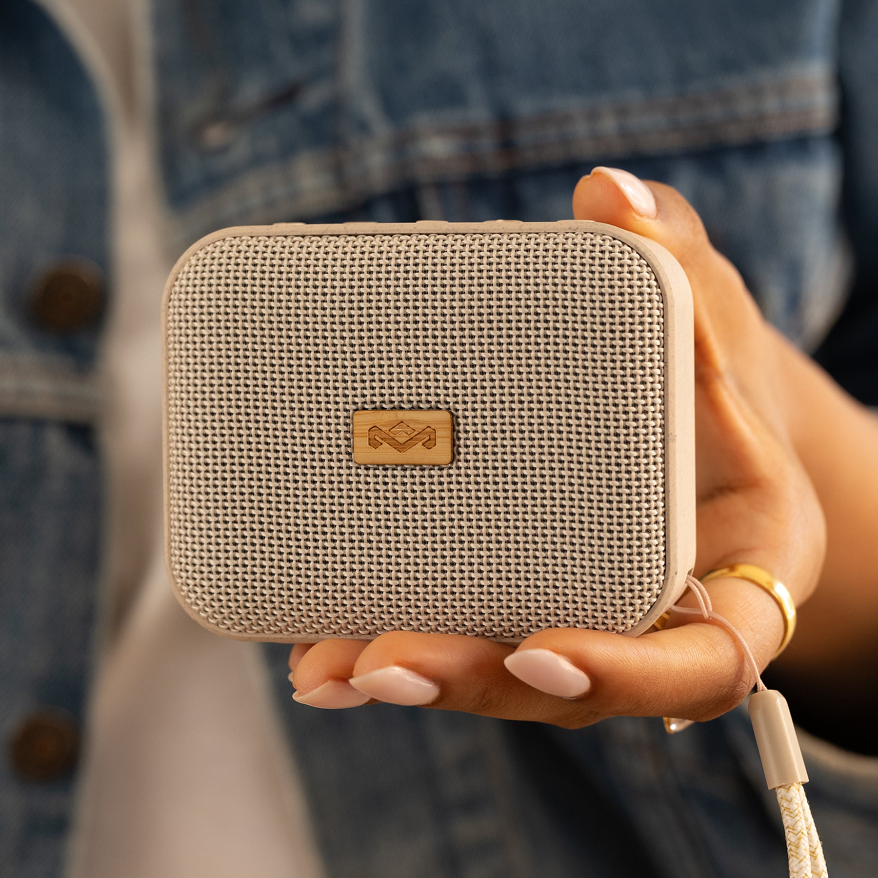 Jammin Bluetooth Speaker, Cream