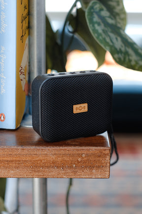 Jammin Bluetooth Speaker, Signature Black