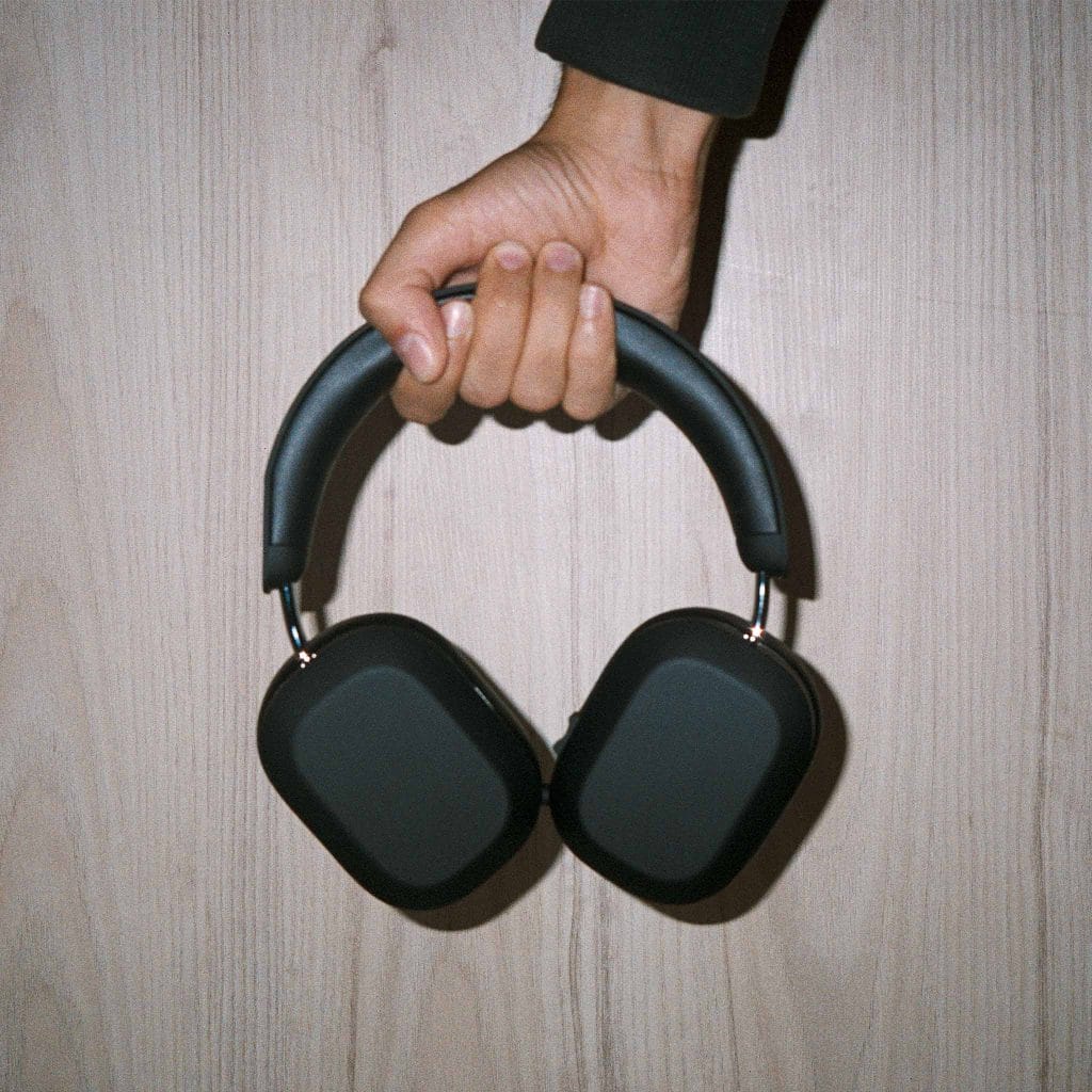 MONDO Over-Ear Headphones, Black