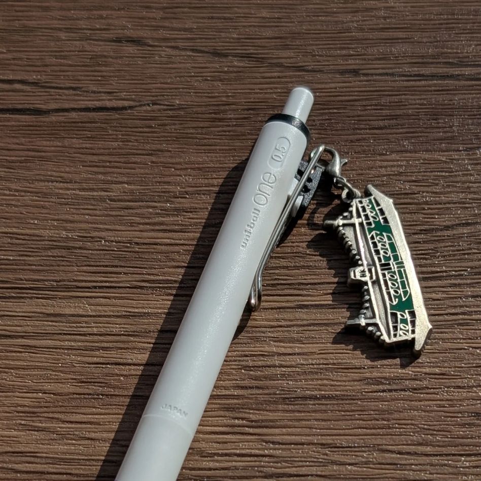 Hong Kong Theme Metal Charm