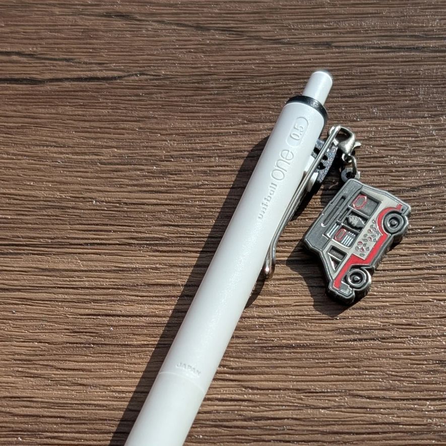 Hong Kong Theme Metal Charm