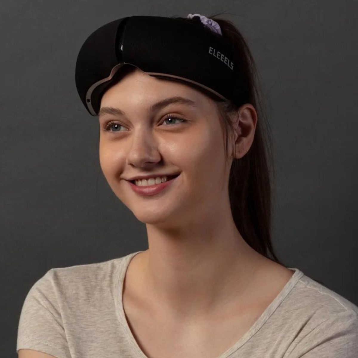 R6 Eye Care Massager | Eleeels - Wake Concept Store  
