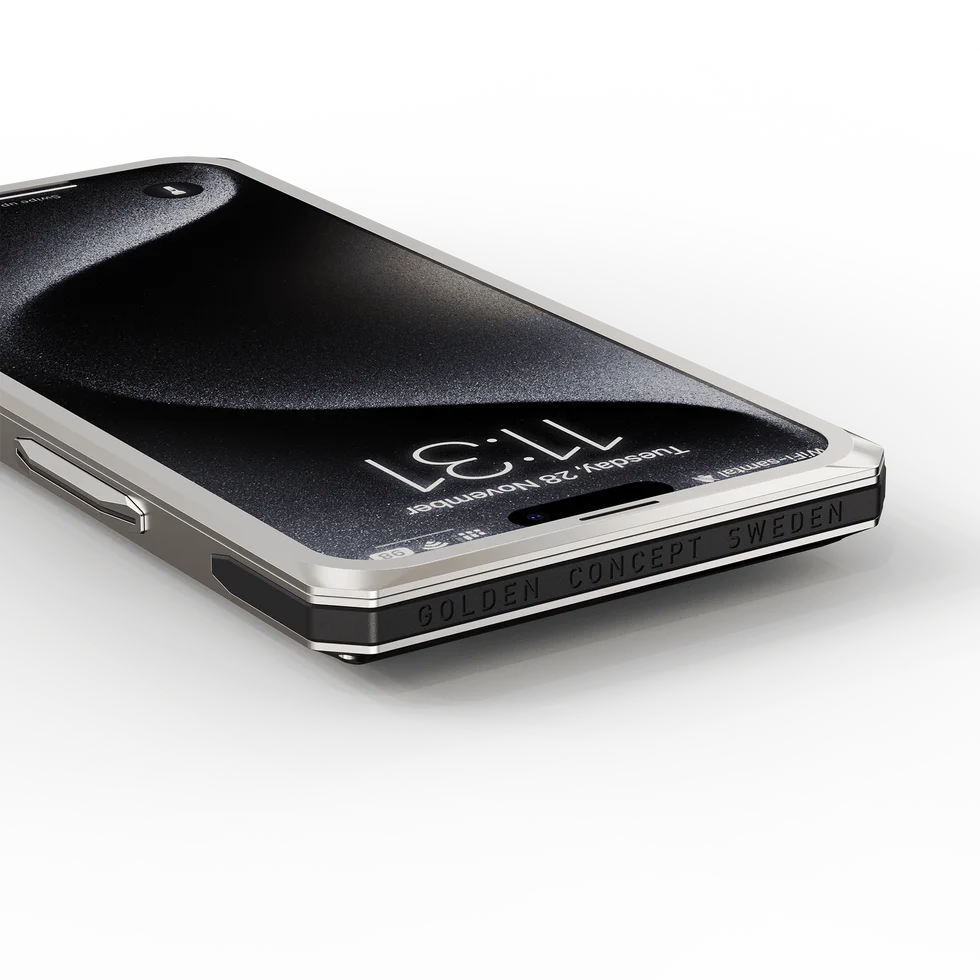 iPhone Case / RS15 Pro, Titanium Grey | Golden Concept - Wake Concept Store  