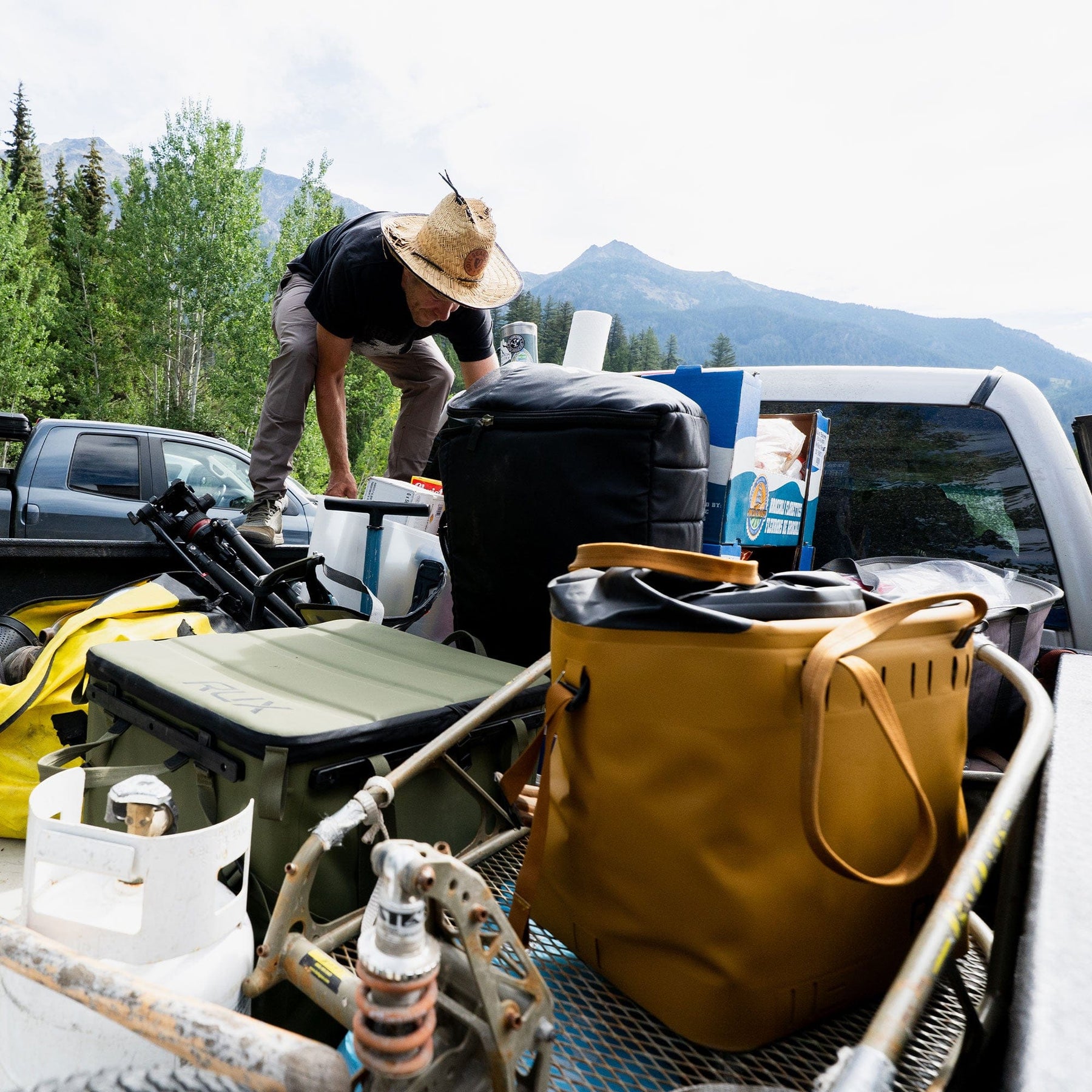 RUX Waterproof Tote Bag 30L, Bronze