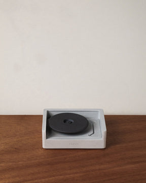 Groove Turntable Concrete Diffuser
