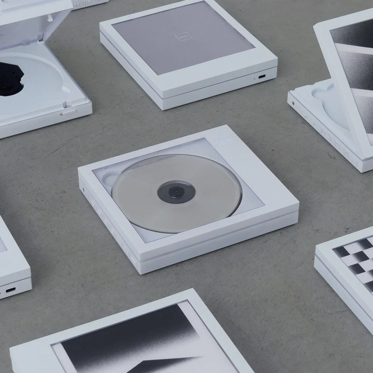 km5 CD Player, CP1 White
