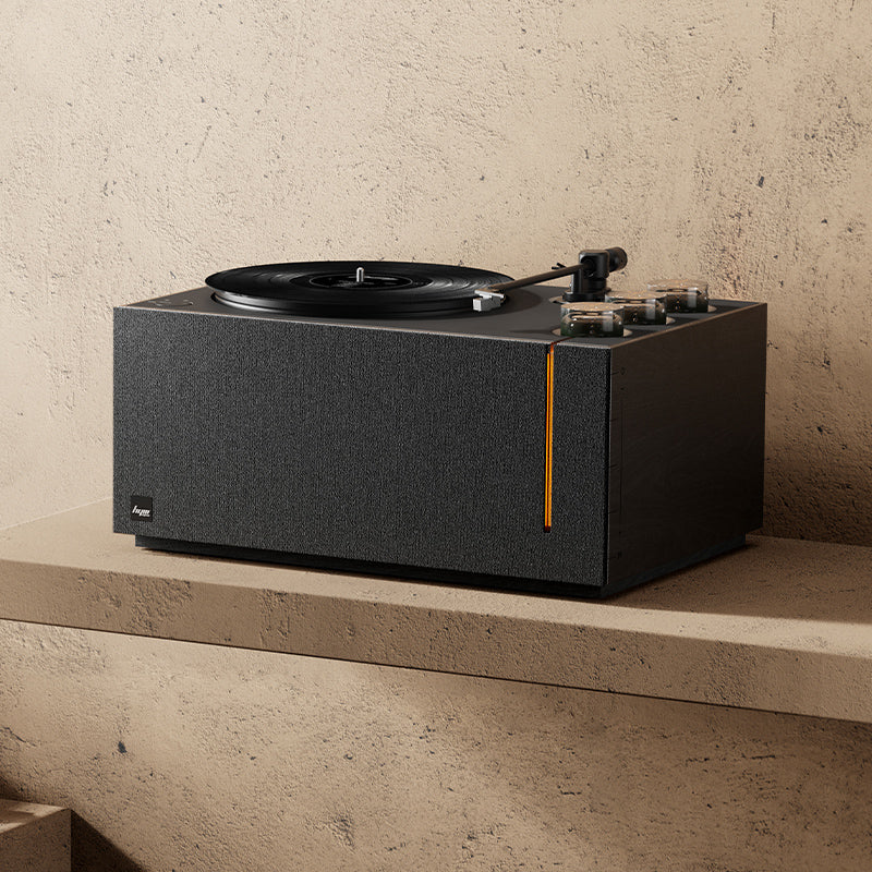RAYS All in One Vacuum Tube Vinyl Turntable | HYM Originals - Wake Concept Store  