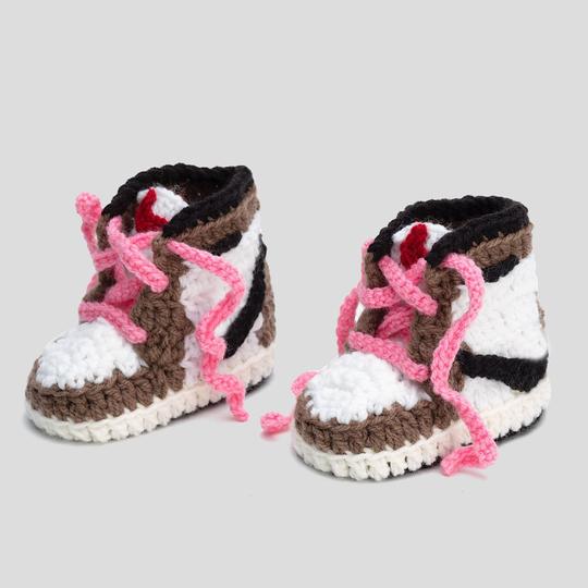 Crochet Baby Shoes | Diaper Book Club - Wake Concept Store  