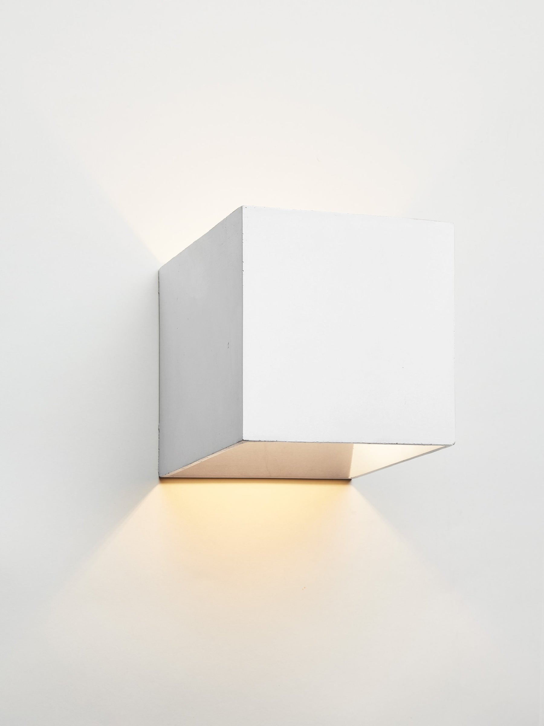 Cromia Wall Lamp | Plato Design - Wake.HK 