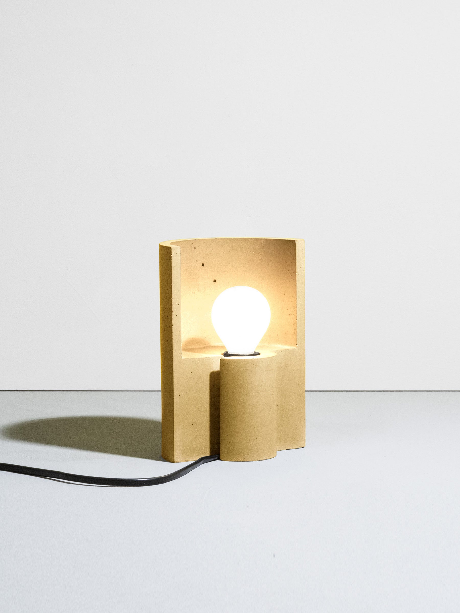 ESSE Table Lamp | Plato Design - Wake.HK 
