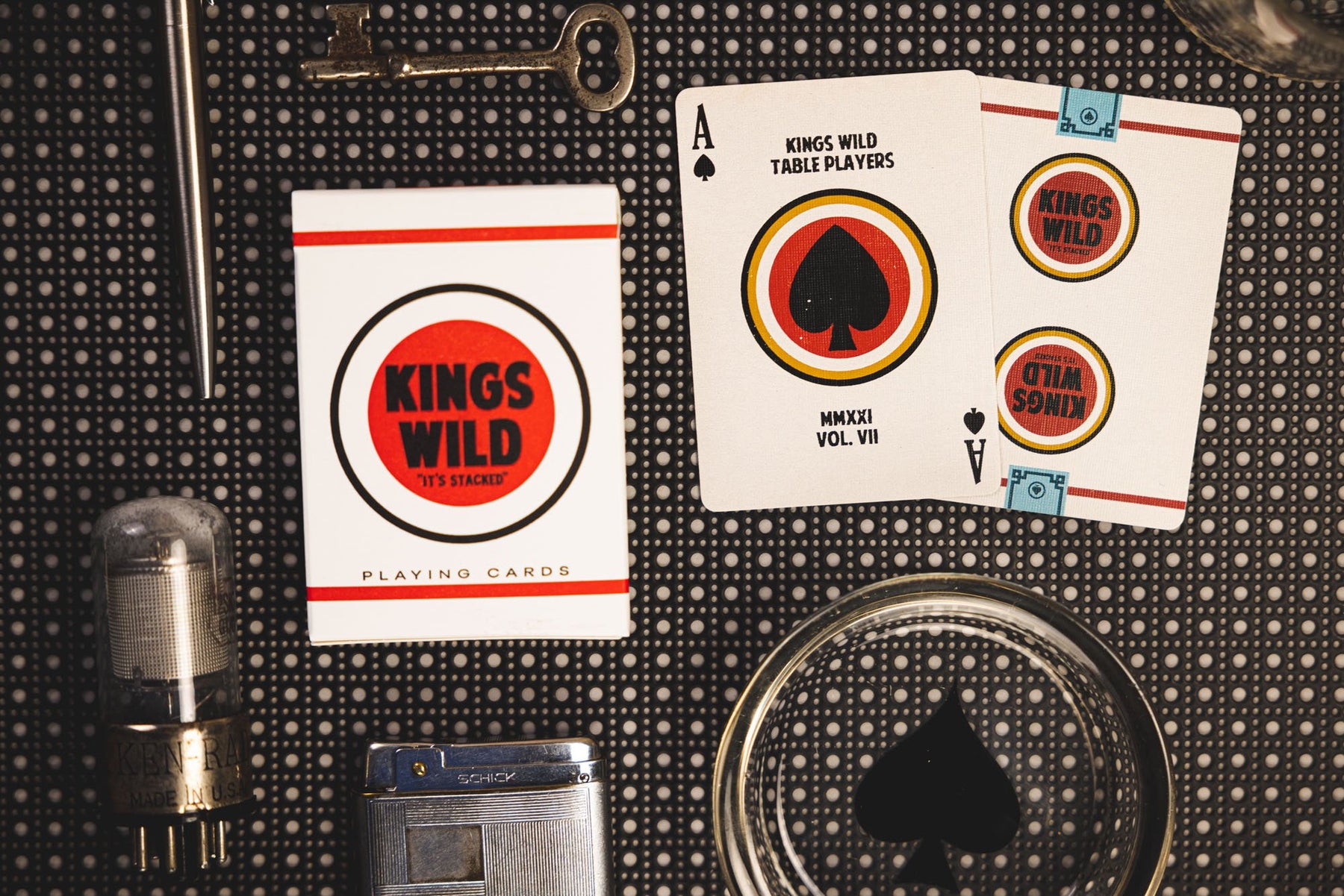 Vol. 7 Table Players - USPCC | Kings Wild Project - Wake Concept Store  