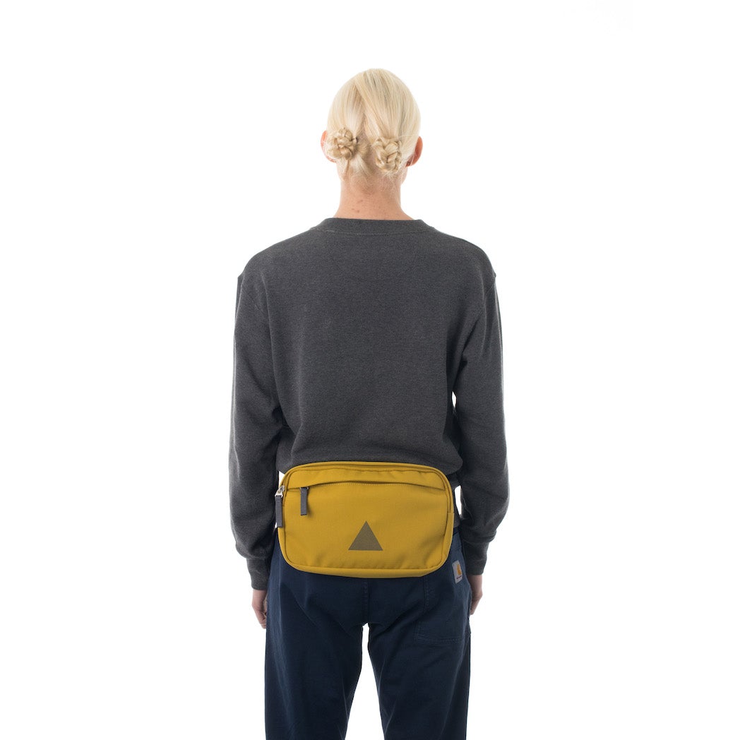 Arc Utility Crossbody Pack 4L | Utility Archive - Wake Concept Store  