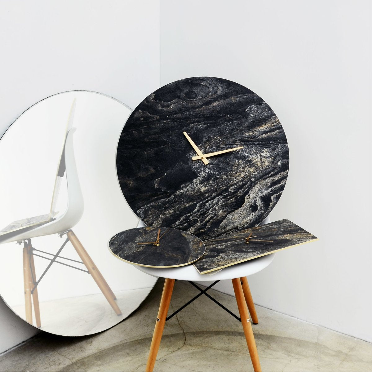 Rock Clock - Black Hole Ripple [Limited Edition] | Stayone - Wake Concept Store  