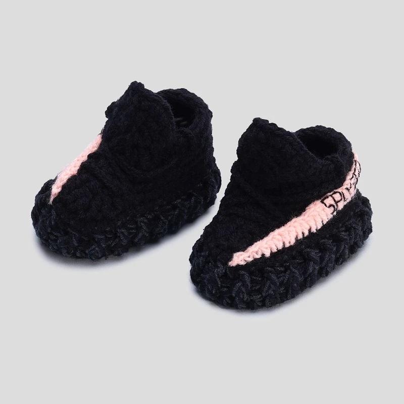 Crochet Baby Shoes | Diaper Book Club - Wake Concept Store  