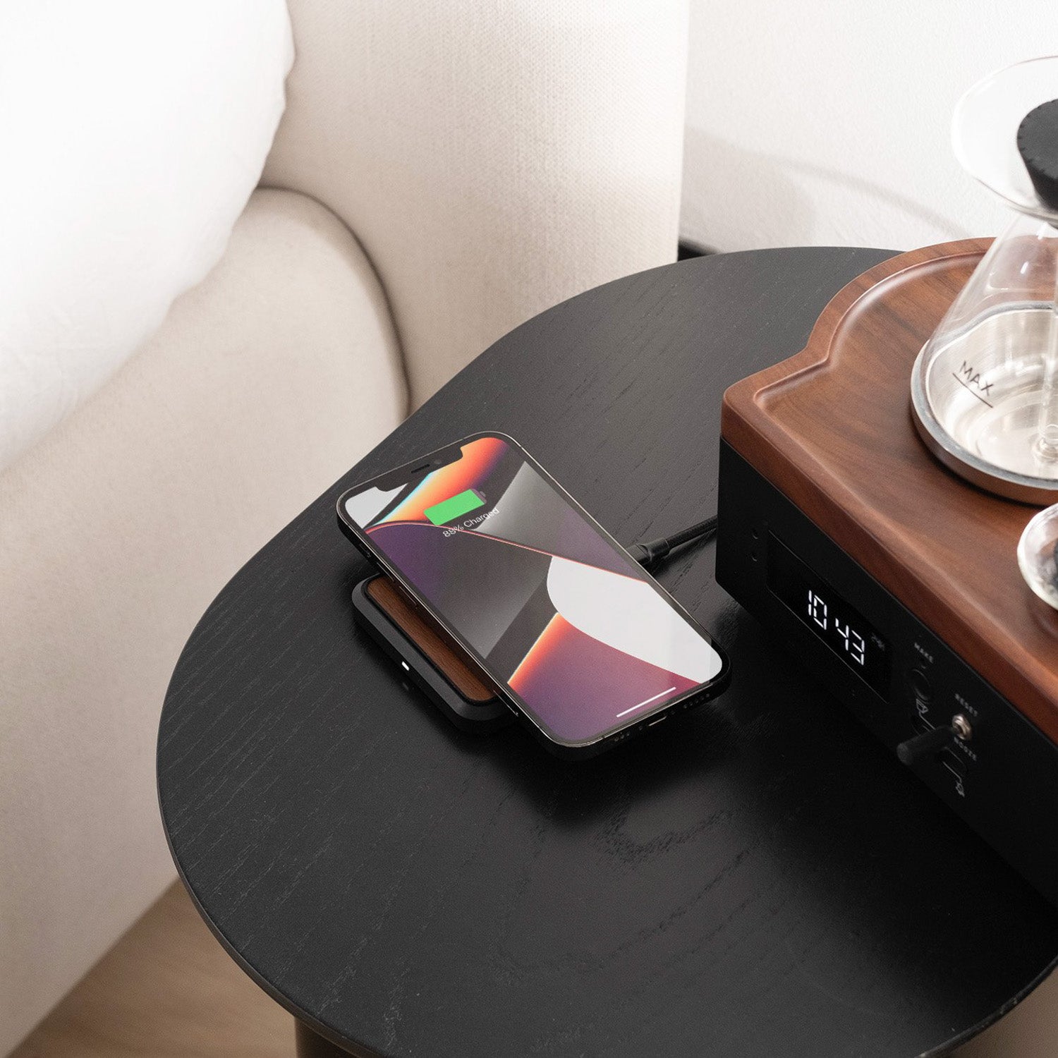 Wireless Charger | Joy Resolve - Wake Concept Store  